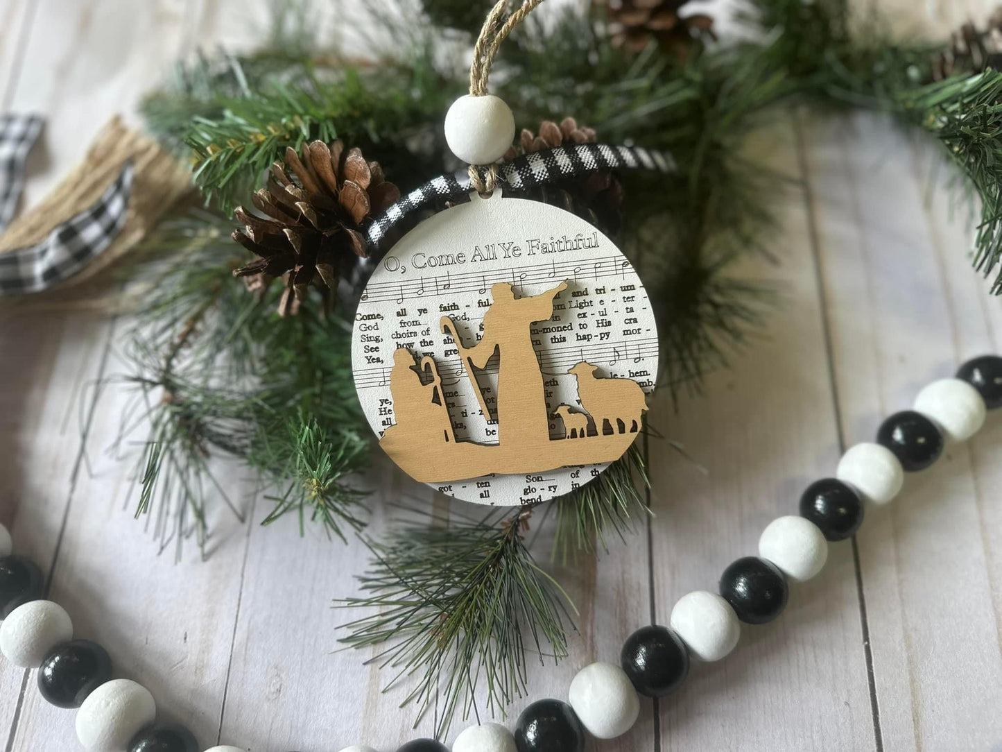 O Come All Ye Faithful - Sheet Music Ornament