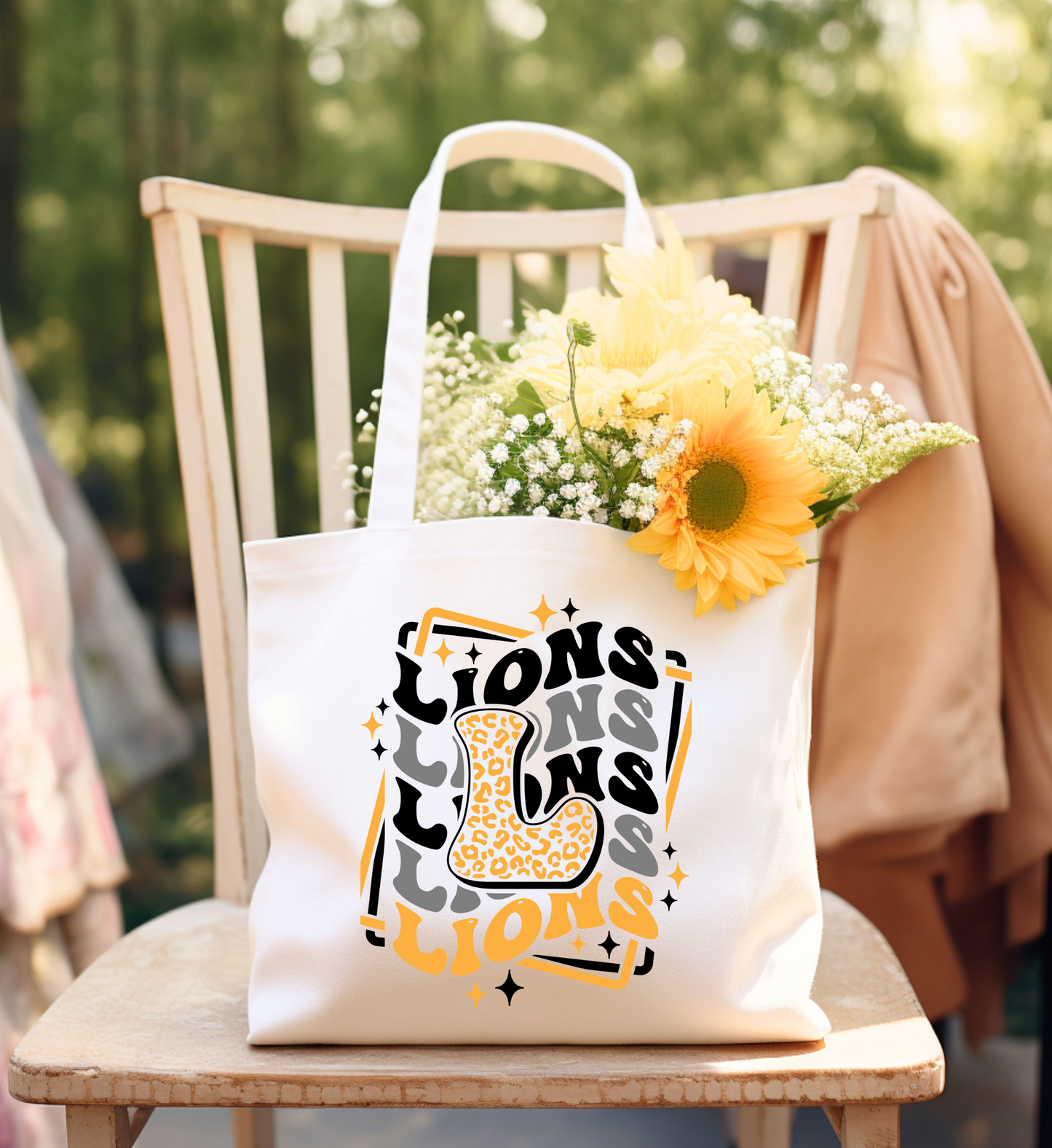 Retro Stacked Lions -- Tote Bag